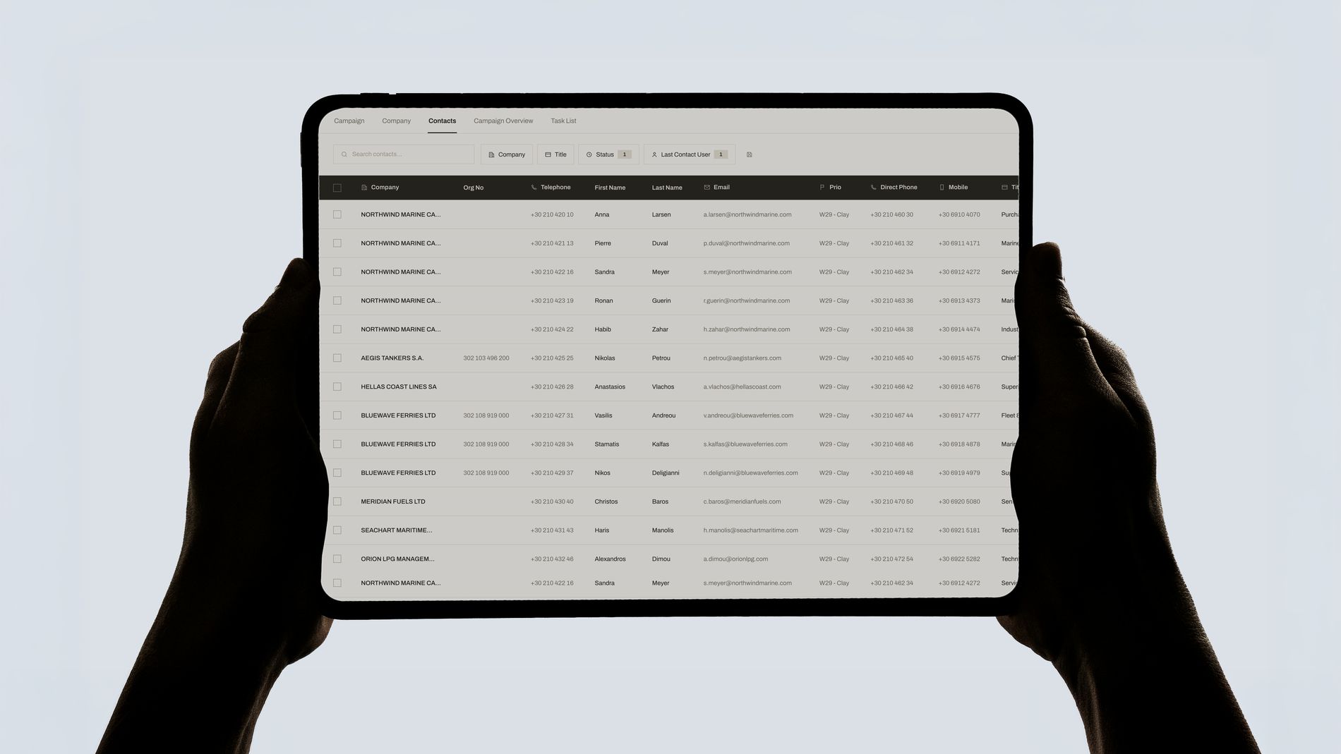 OTTO contacts list dimmed behind the campaign picker